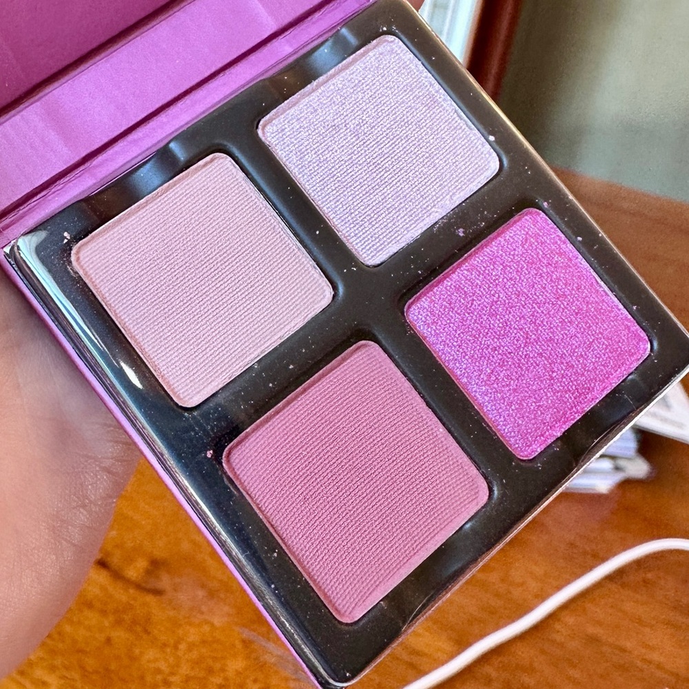 Lot of 2 Viseart Palettes in Neutral Matte & Sakura Lotus - Picture 3 of 6